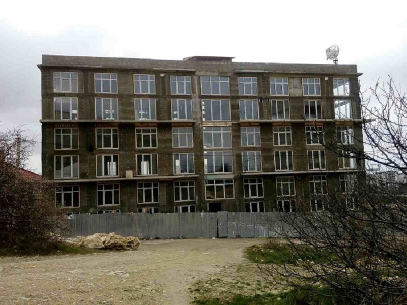 Севастополь - "частный дом для одной семьи" на улице Университетской